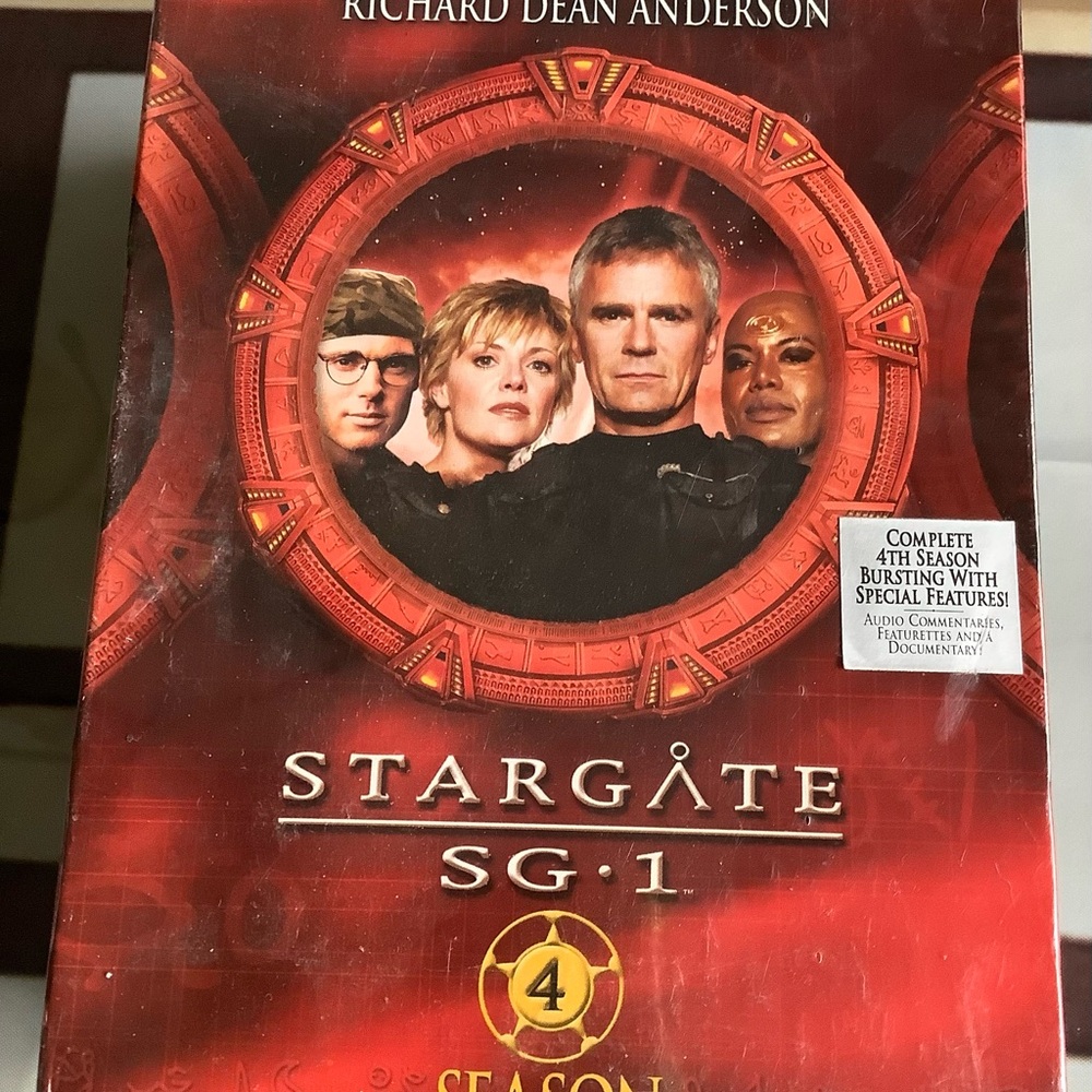 Stargate SG-1 Season 4 Set of 5 DVD Videos 2000 with Special Features